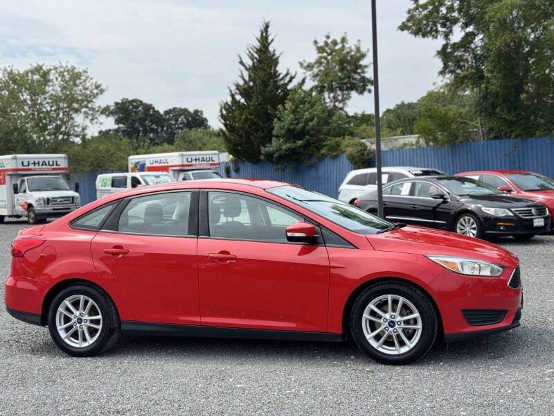2016 Ford Focus Image 5
