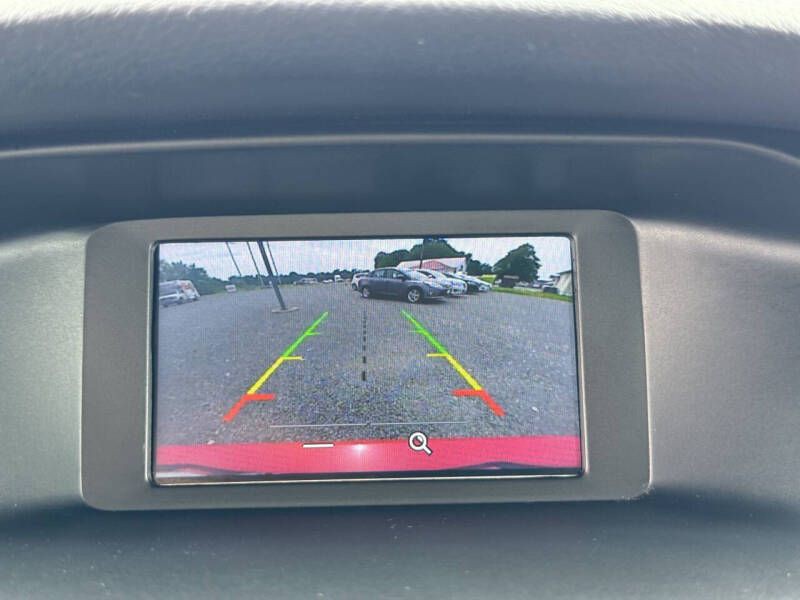 2016 Ford Focus Image 11