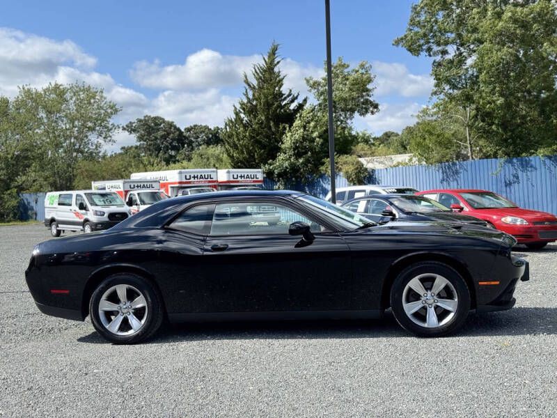 2015 Dodge Challenger Image 6