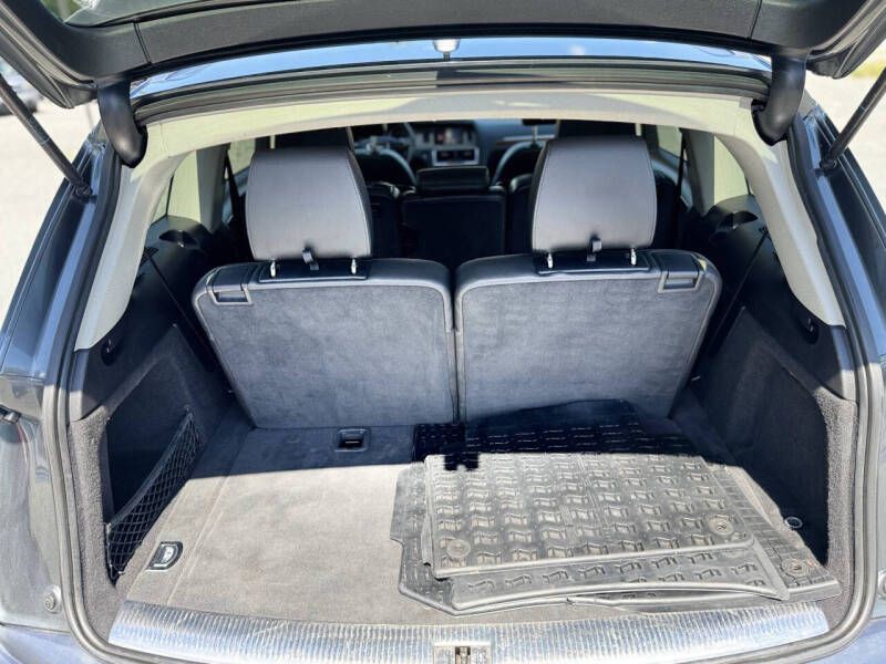 2015 Audi Q7 Image 17
