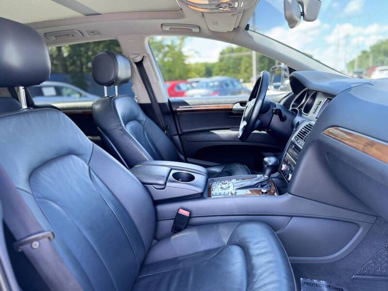 2015 Audi Q7 Image 22