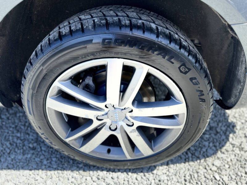 2015 Audi Q7 Image 24