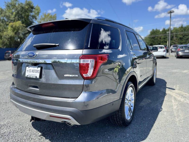 2016 Ford Explorer Image 4