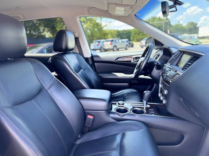 2013 Nissan Pathfinder Image 20