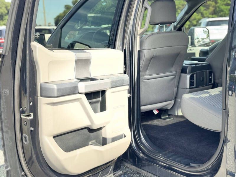 2015 Ford F-150 Image 11
