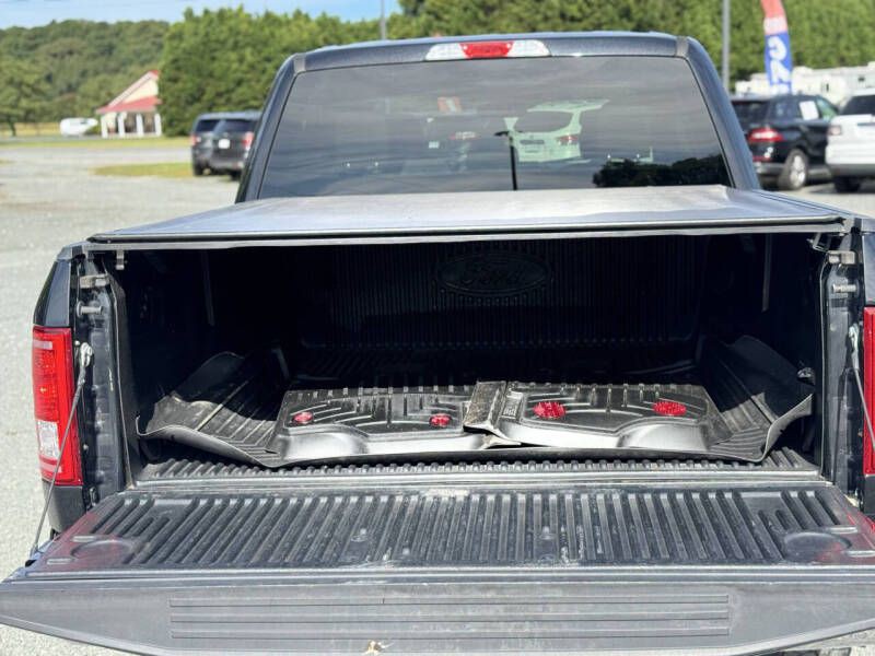 2015 Ford F-150 Image 14