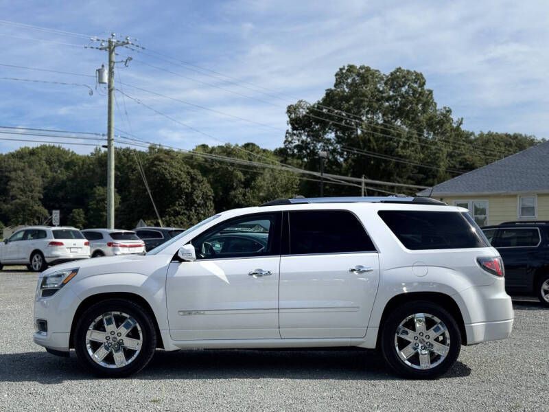 2016 GMC Acadia Image 2