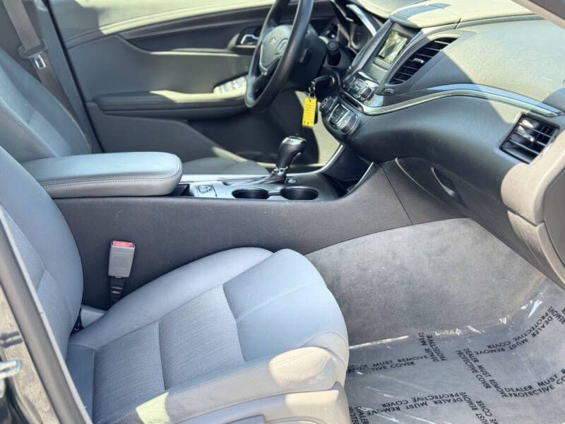 2015 Chevrolet Impala Image 18