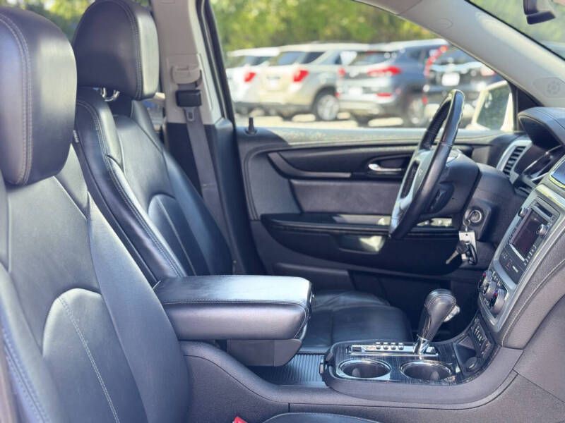 2014 GMC Acadia Image 22