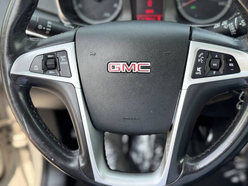 2016 GMC Terrain Image 10