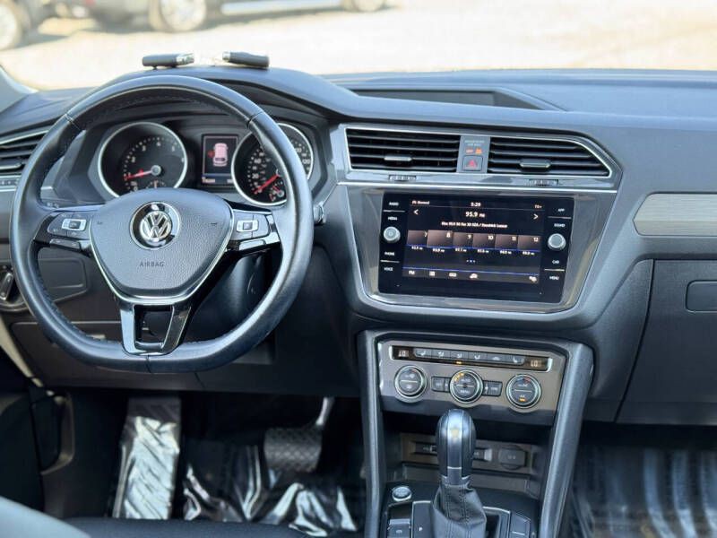 2019 Volkswagen Tiguan Image 15