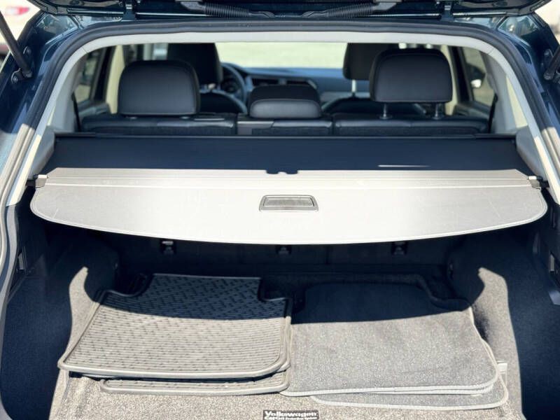 2019 Volkswagen Tiguan Image 17