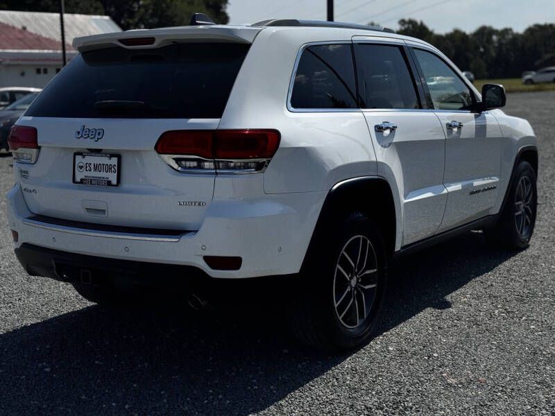 2018 Jeep Grand Cherokee Image 4