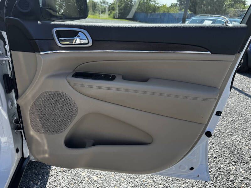 2018 Jeep Grand Cherokee Image 19