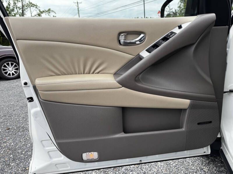 2010 Nissan Murano Image 7