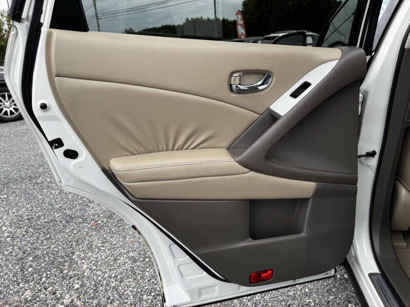 2010 Nissan Murano Image 12