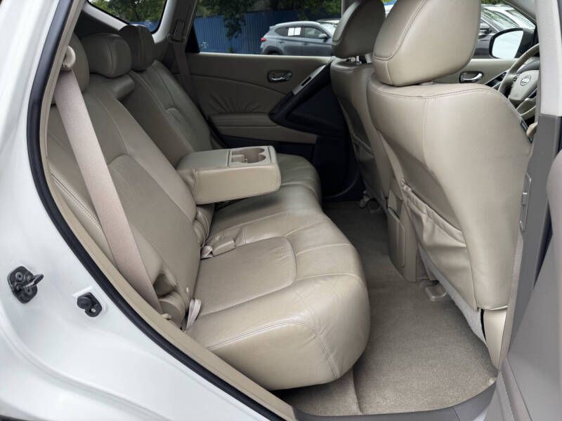2010 Nissan Murano Image 18