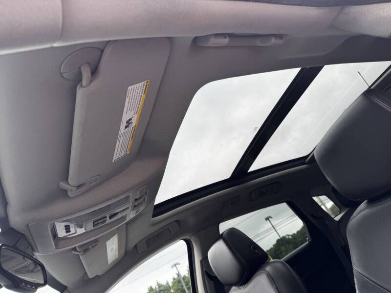 2015 Cadillac SRX Image 15