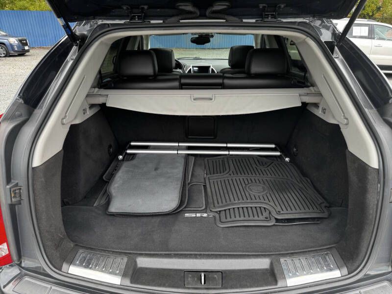 2015 Cadillac SRX Image 16