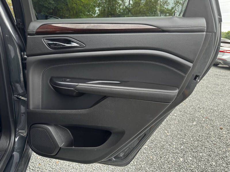 2015 Cadillac SRX Image 17