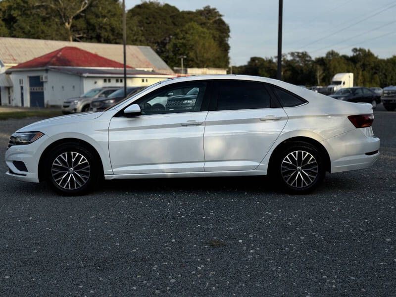 2019 Volkswagen Jetta Image 2