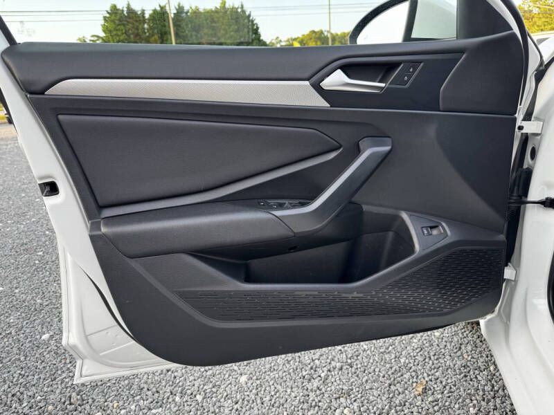 2019 Volkswagen Jetta Image 7