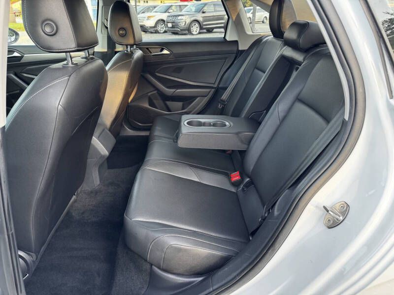 2019 Volkswagen Jetta Image 13