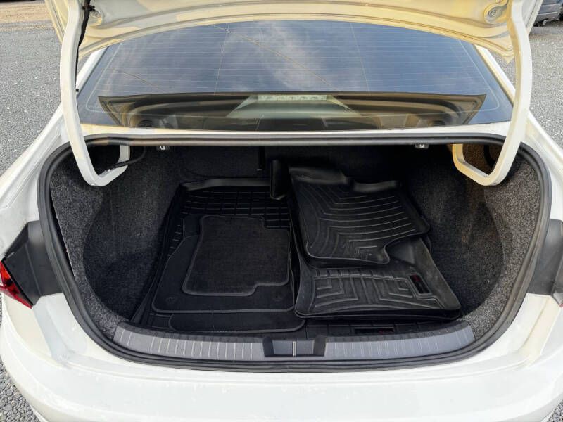 2019 Volkswagen Jetta Image 16