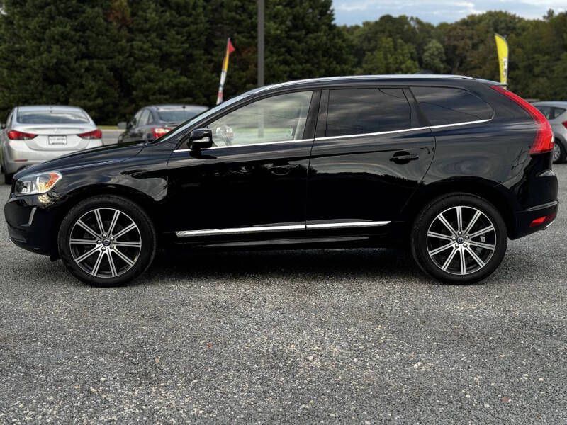 2015 Volvo XC60 Image 2