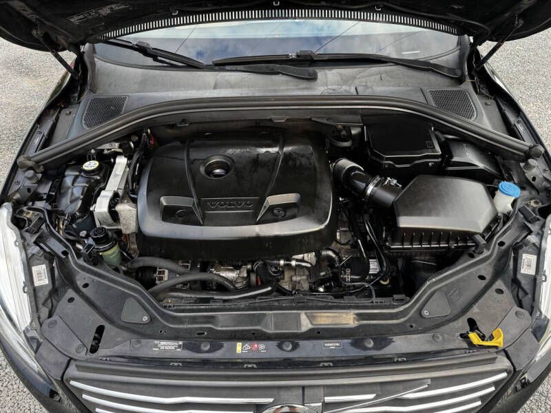 2015 Volvo XC60 Image 22