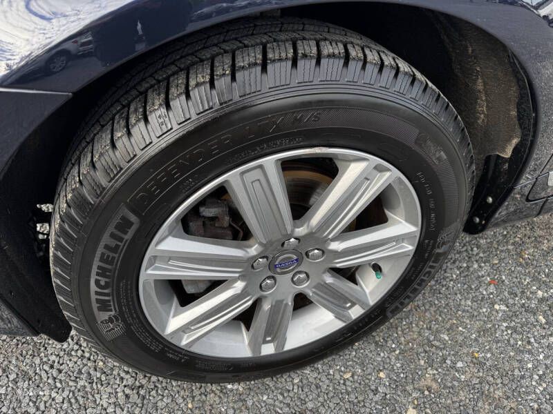2016 Volvo XC60 Image 23