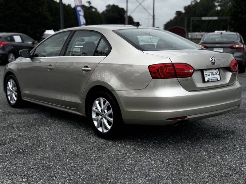 2013 Volkswagen Jetta Image 3