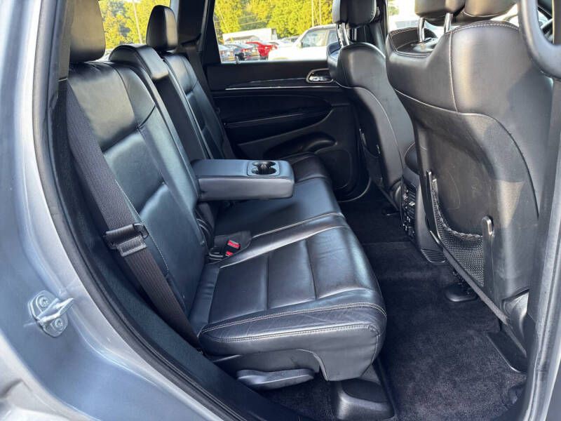2017 Jeep Grand Cherokee Image 18