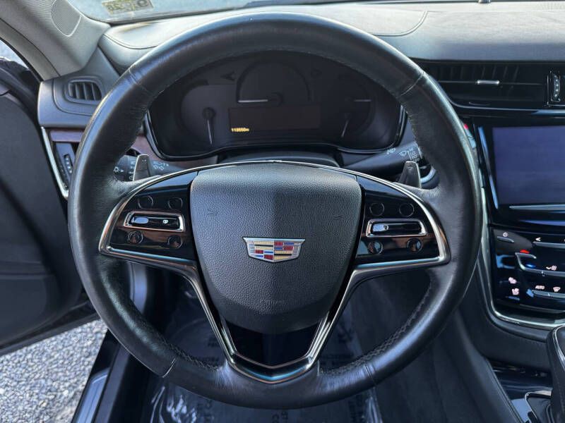 2016 Cadillac CTS Image 10