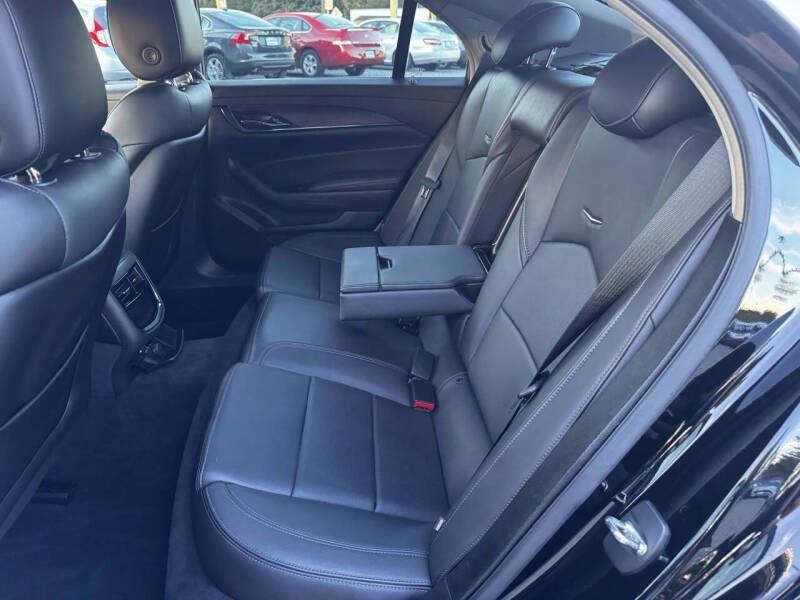2016 Cadillac CTS Image 14