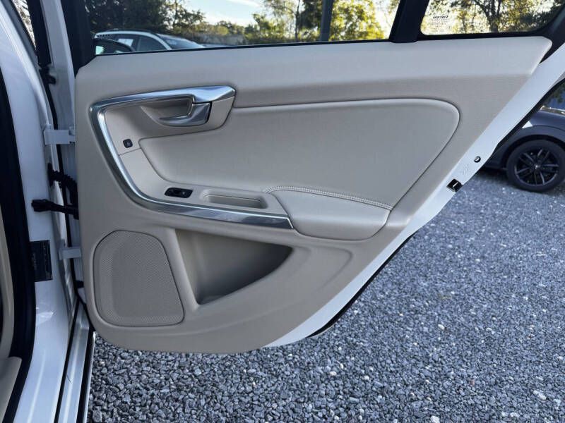 2012 Volvo S60 Image 17