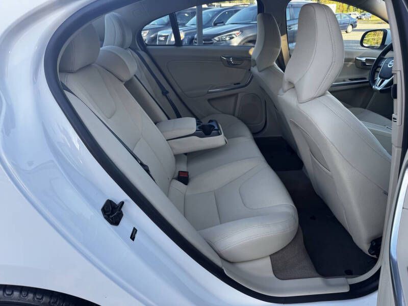 2012 Volvo S60 Image 18