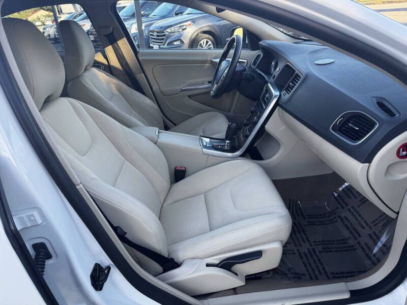 2012 Volvo S60 Image 20