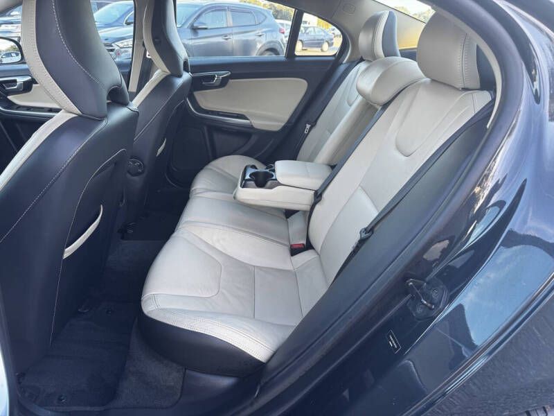 2013 Volvo S60 Image 13
