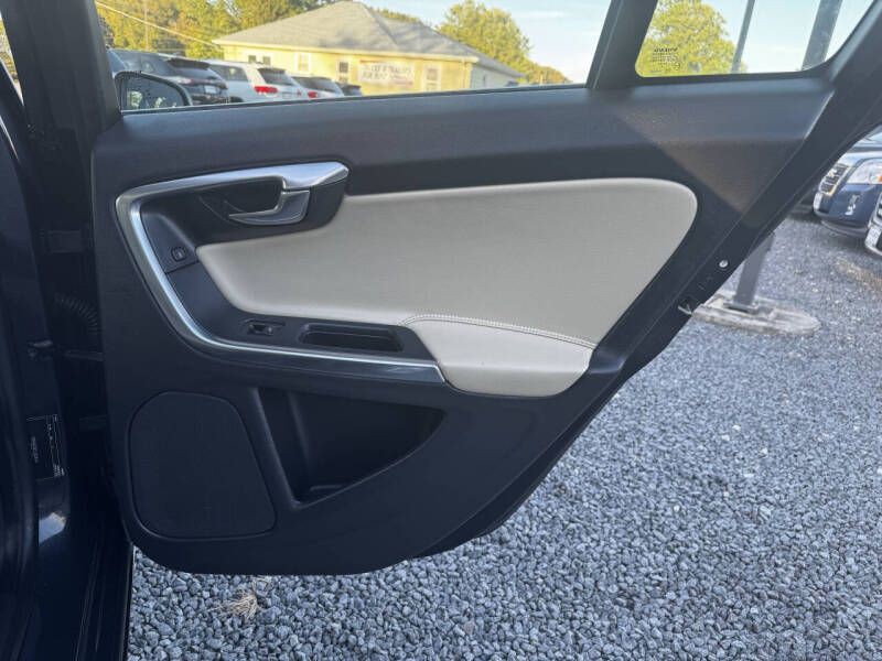 2013 Volvo S60 Image 17