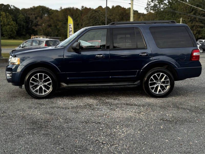 2016 Ford Expedition Image 2