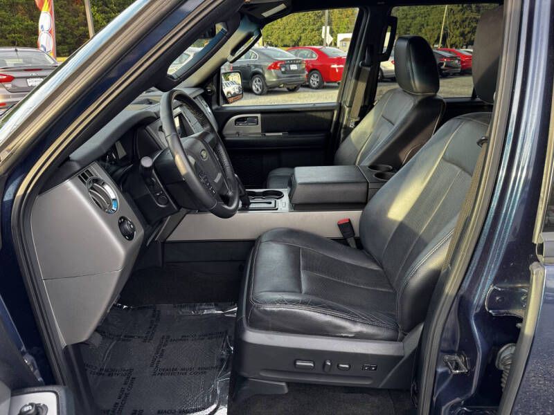 2016 Ford Expedition Image 8