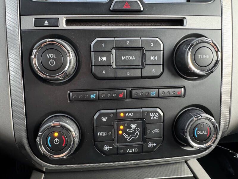 2016 Ford Expedition Image 12