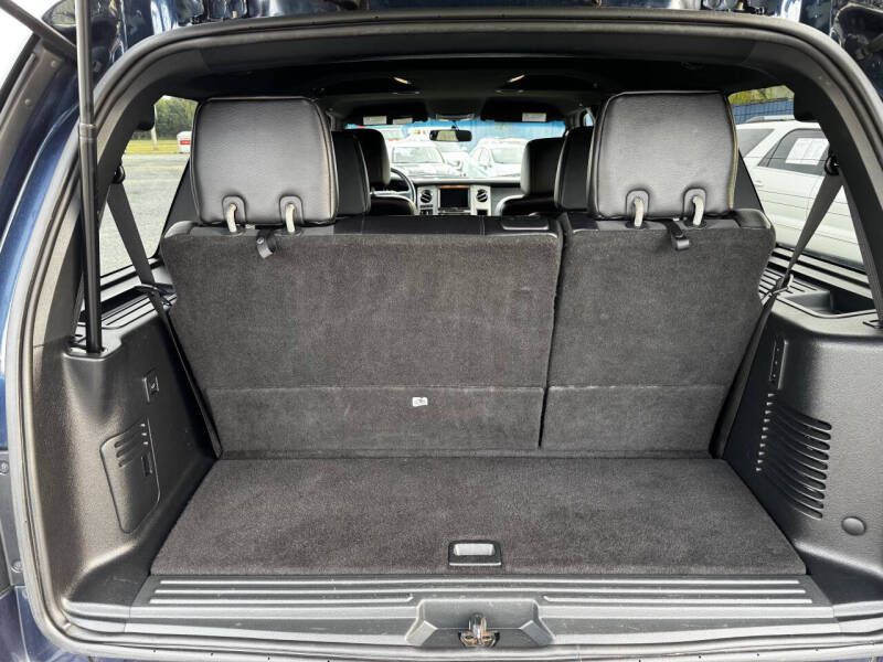 2016 Ford Expedition Image 17