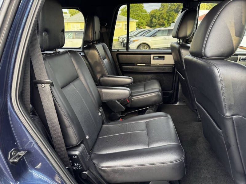 2016 Ford Expedition Image 19