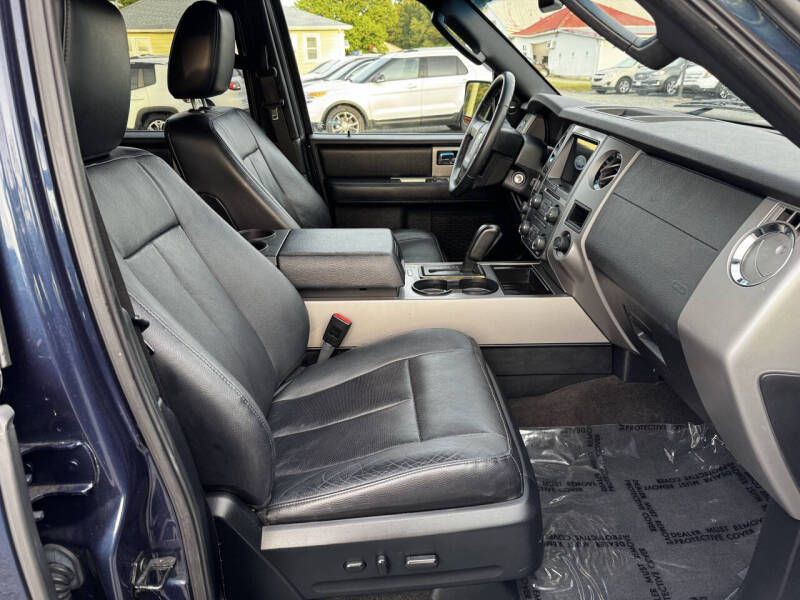 2016 Ford Expedition Image 21