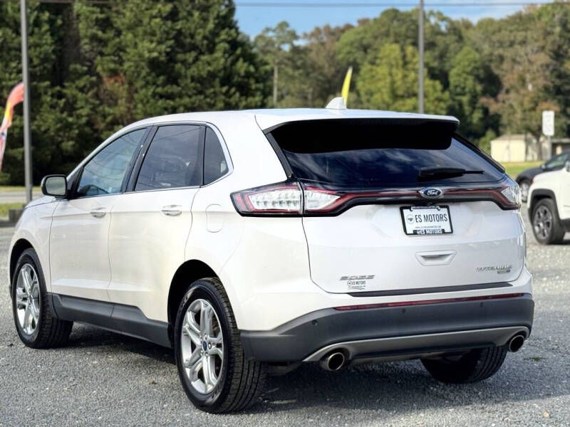 2017 Ford Edge Image 3