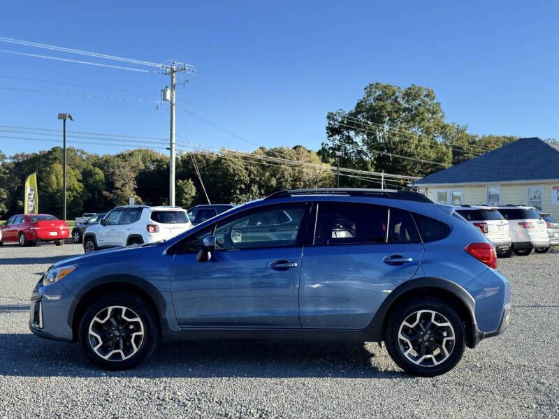 2017 Subaru Crosstrek Image 2