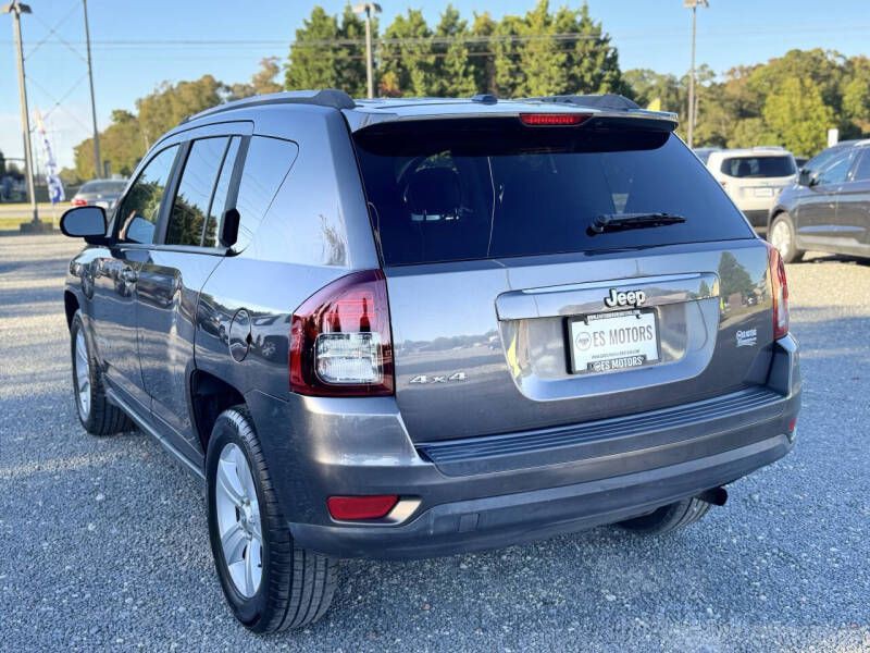 2016 Jeep Compass Image 3