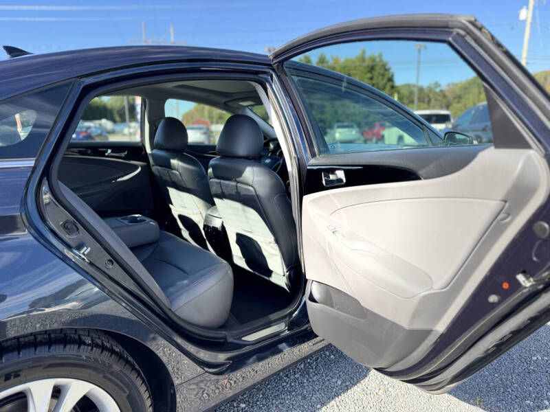 2013 Hyundai Sonata Image 18